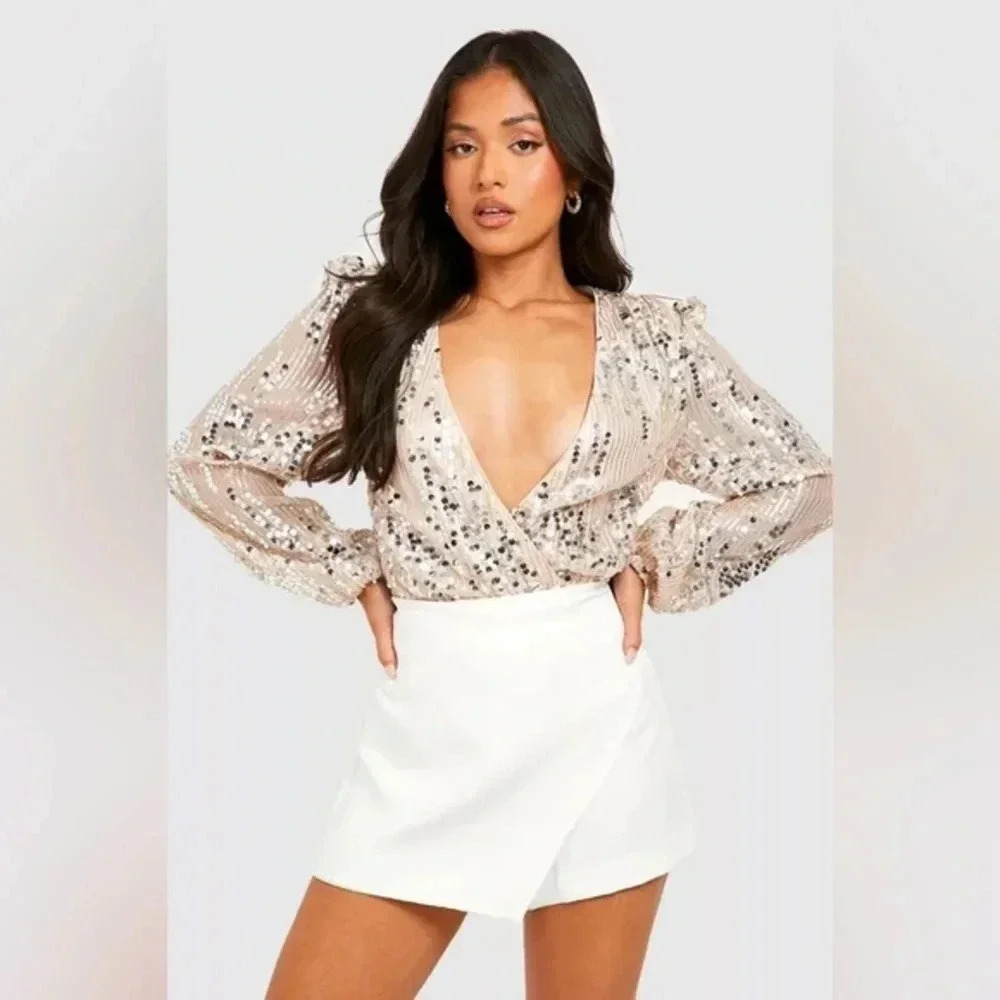 Boohoo Cream Navy Silver Sequin Party Deep V-Neck Bodysuit Plus Size 24 NWT